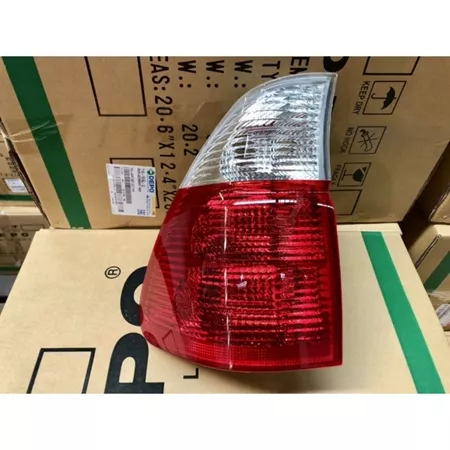 E53 X5 04 05 06年 原廠型 紅白 外側 尾燈 後燈 台灣製