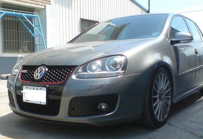 Volkswagen GOLF5前保