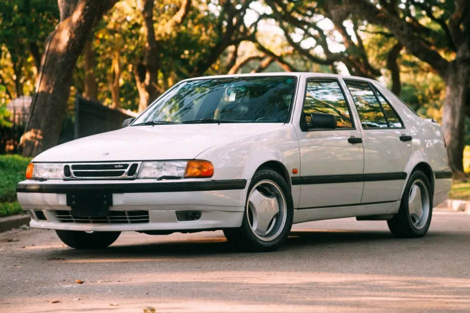SAAB 9000CD CS  大燈  適用年份：1993,1994,1995,1996,1998